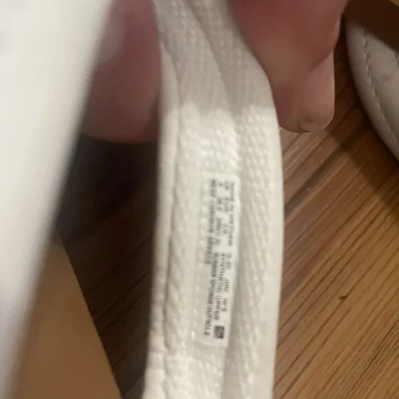 REEF Cushion Breeze Women's Flip Flop, Ultra Soft Cushion Footbed, Arch Support - Picture 2 of 6